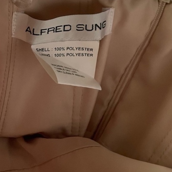 Alfred Sung Strapless Satin Twill Column Gown Removable Train Champagne Size 10 - Picture 5 of 5